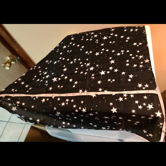 ⭐️Star⭐️Print⭐️Bandanna ⭐️ - Picture 4 of 6